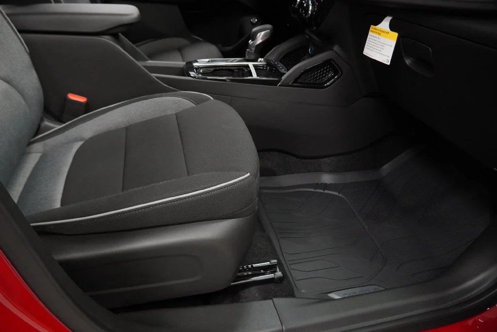 New 2026 Apex Red Chevrolet LT image 39