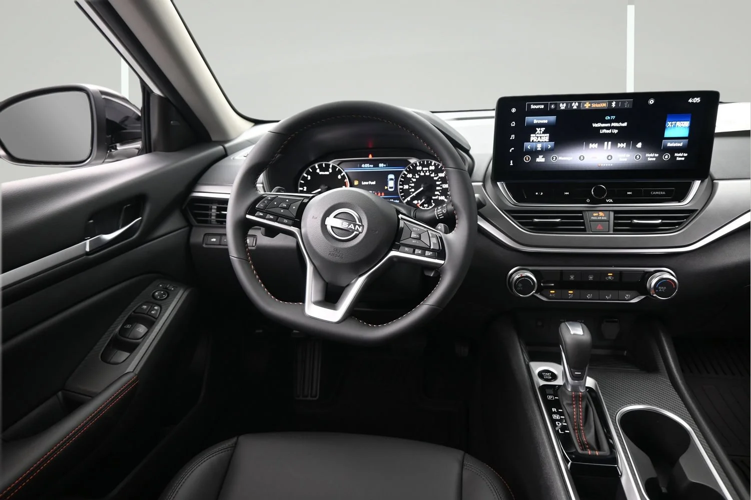 New 2026 Pearl White Tricoat Nissan SR image 12