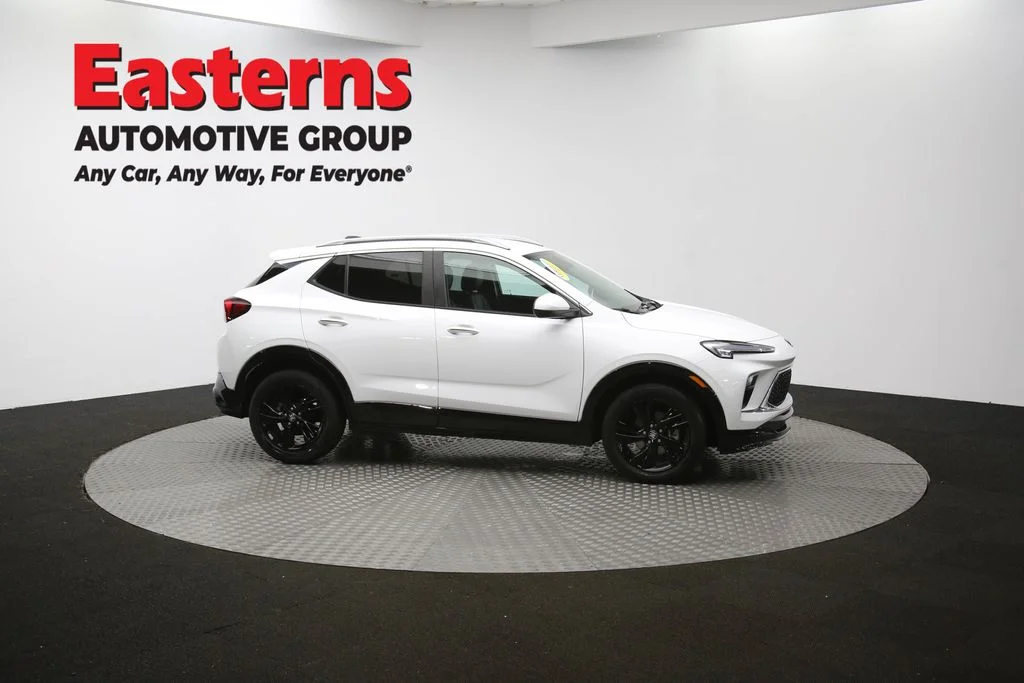 Used 2024 White Buick Sport Touring image 45