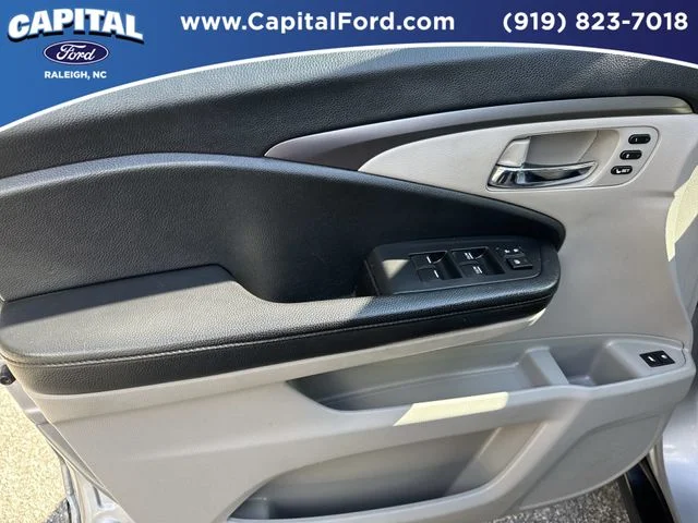 Used 2021  Honda Special Edition image 20