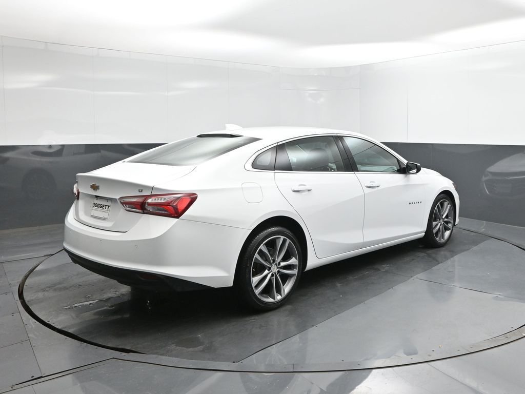 Used 2024 White Chevrolet LT image 8