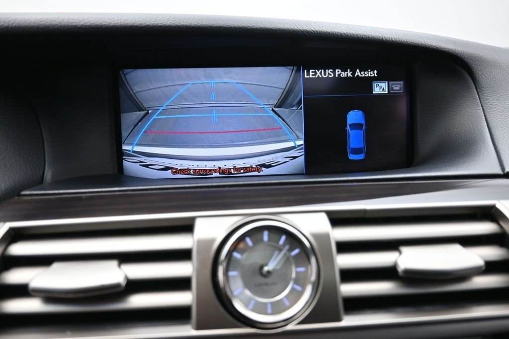 Used 2013 Silver Lexus 460 L image 4
