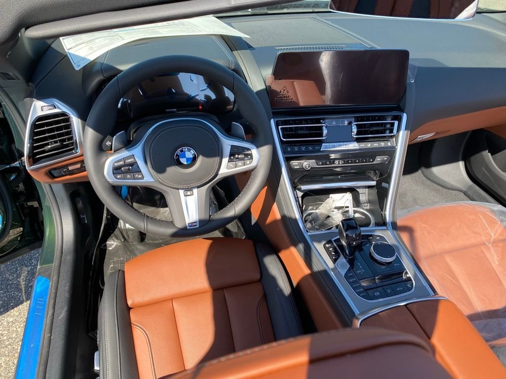 New 2026 San Remo Green Metallic BMW 840i image 10