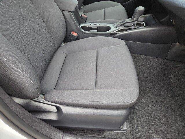 Used 2026 Wind Chill Pearl Toyota LE image 27