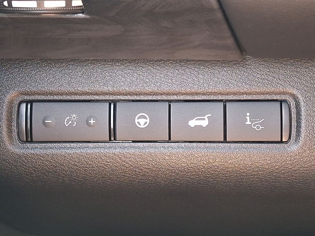 New 2026 Gray Nissan Platinum image 19