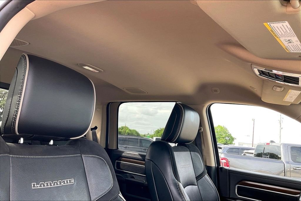 Used 2022 White Ram Laramie image 26