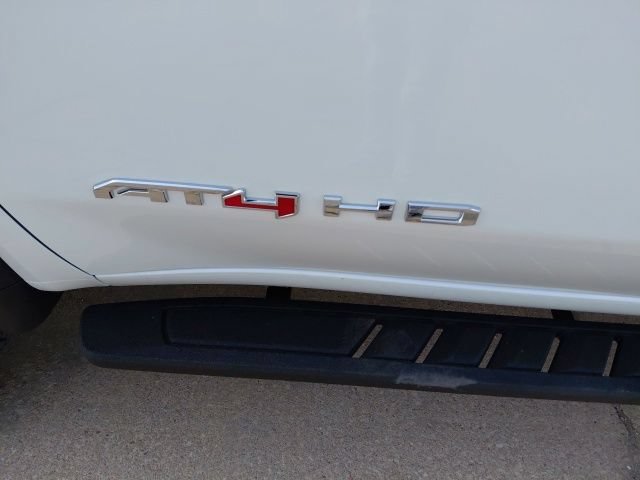 New 2026 Summit White GMC AT4 image 37