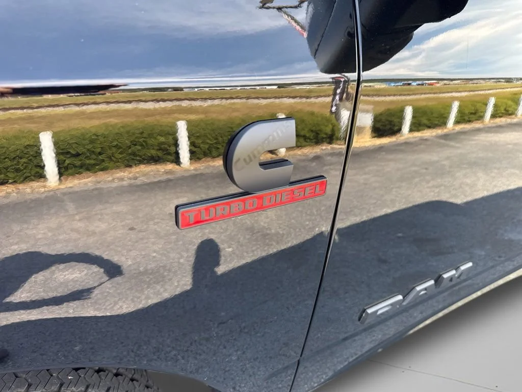 2026 RAM 2500 Laramie - Photo 30