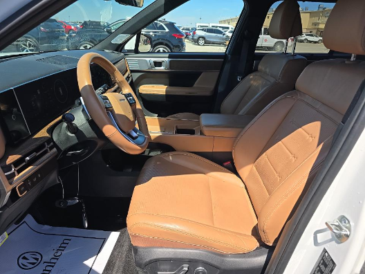 Used 2024 White Hyundai Limited image 2