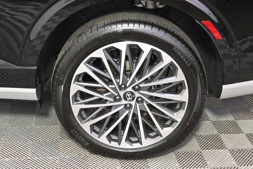 New 2026 Abyss Black Hyundai Calligraphy AWD image 20