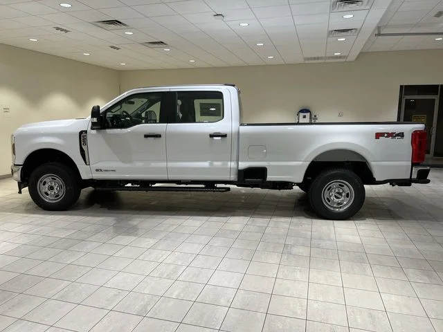New 2026 White Ford XL image 2