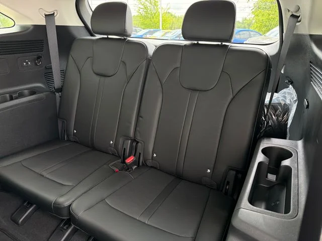 New 2026 White Kia EX image 20