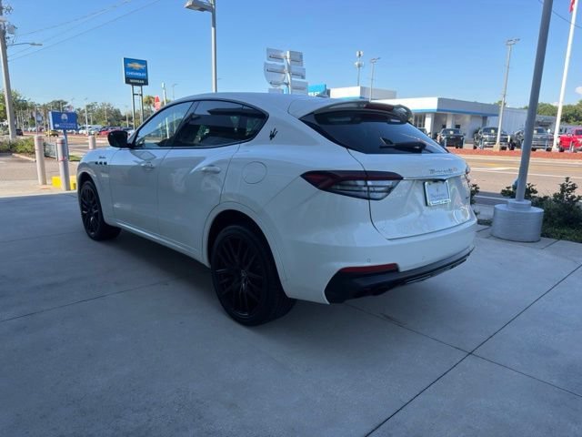 Used 2022 Silk Maserati Modena image 3