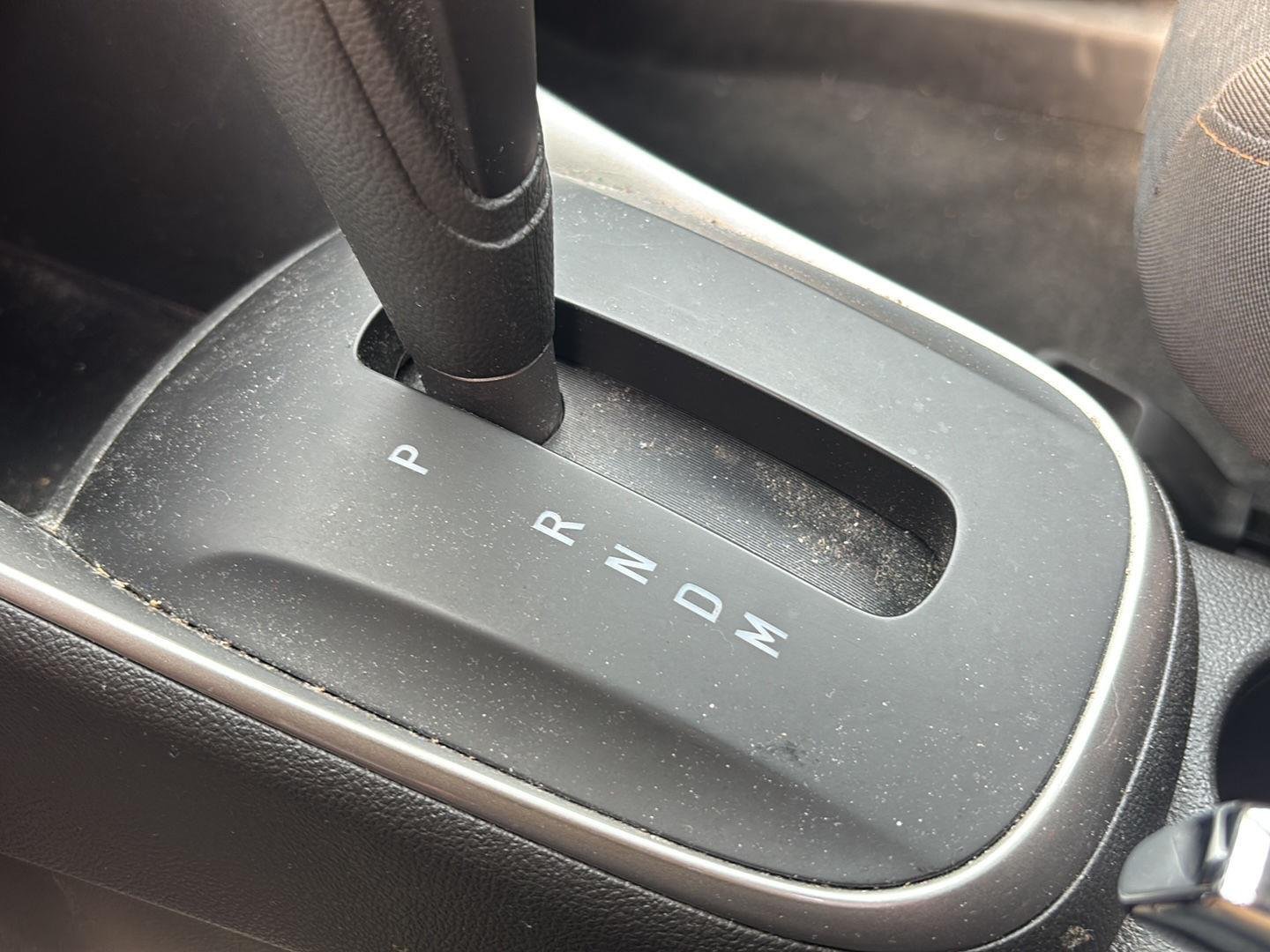 Used 2020 Wh Chevrolet  image 14