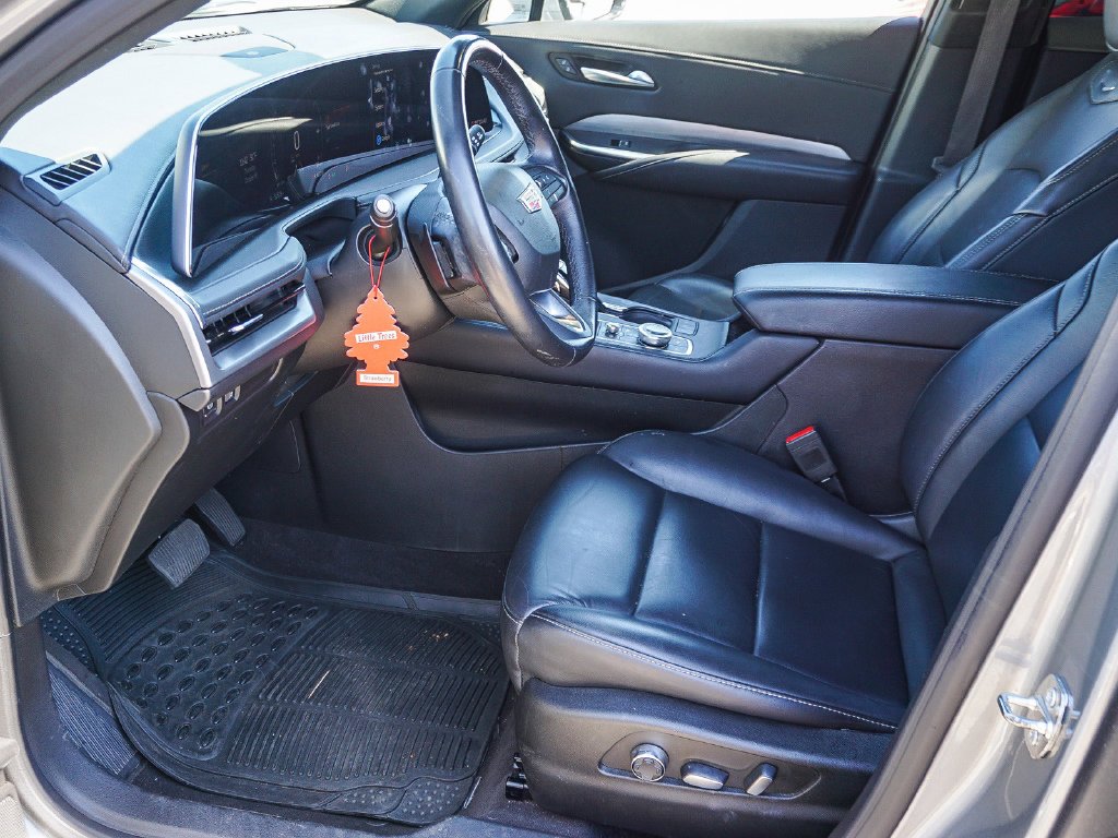 Used 2024 Silver Metallic Cadillac Premium Luxury image 17