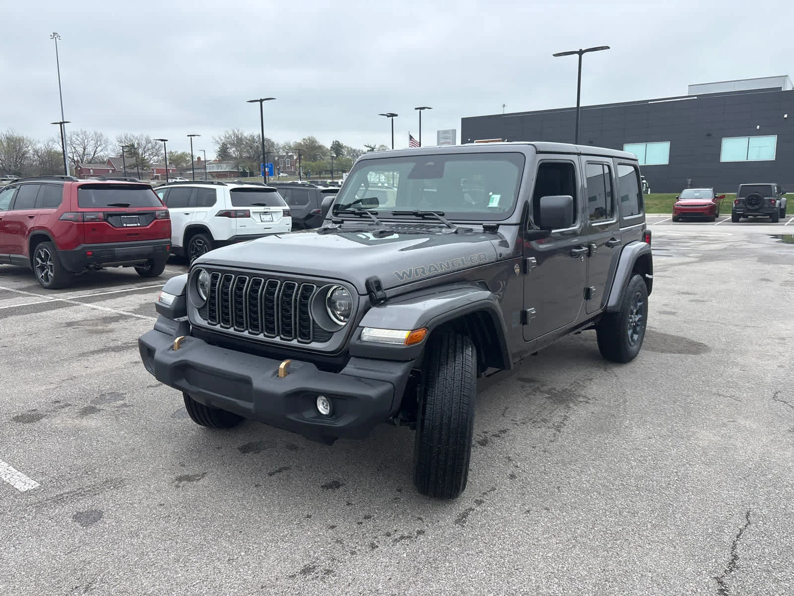 New 2026 Granite Crystal Metallic Clear-Coat Exterior Paint Jeep 85th Anniversary image 4