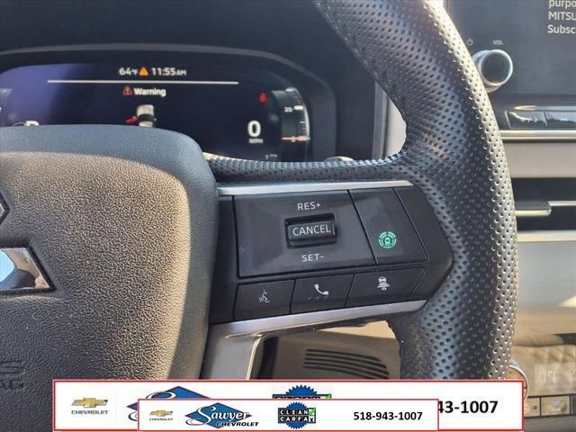 Used 2024  Mitsubishi SEL image 17