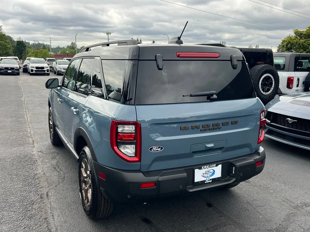 New 2026 Azure Gray Metallic Tri-Coat Ford Big Bend® image 9
