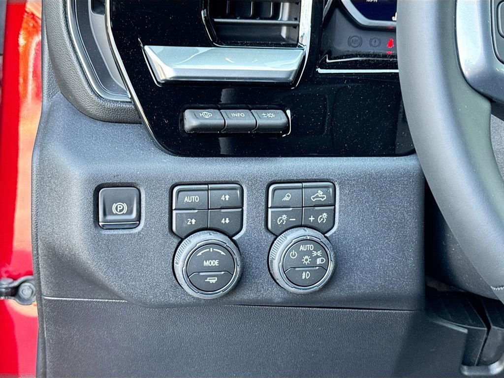 2026 Chevrolet Silverado 2500 HD LTZ - Photo 10