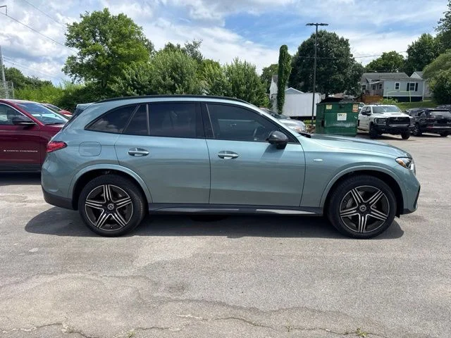 Used 2025 Green Mercedes-Benz GLC 350e image 6