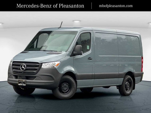 2026 Mercedes-Benz Sprinter Cargo Van 2500 Standard Roof HO Diesel 144 WB