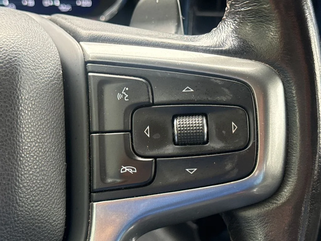 Used 2022 Summit White Chevrolet LT Trail Boss image 28