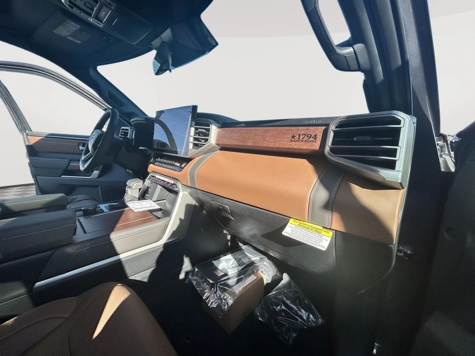 2026 Toyota Tundra 1794 Edition - Photo 29