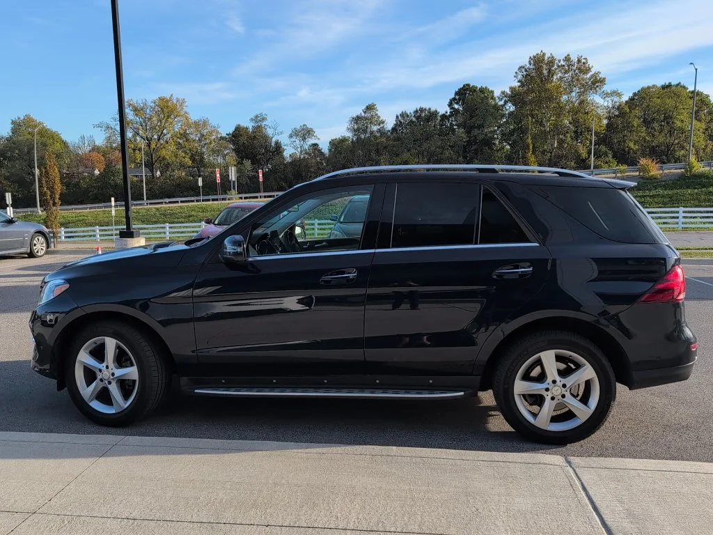 Used 2017 Lunar Blue Metallic Mercedes-Benz GLE 350 image 6