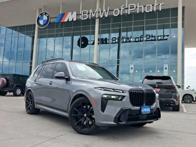 Used 2025 Gray BMW xDrive40i image 1