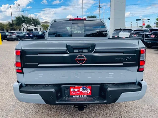 2026 Nissan Frontier PRO-X - Photo 11