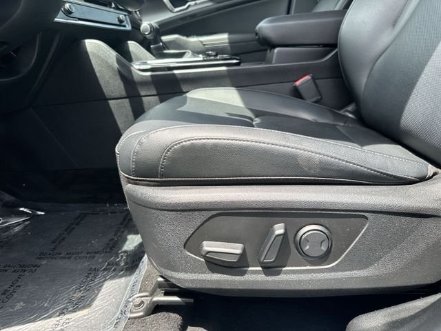 Used 2024 Blue Kia EX image 16