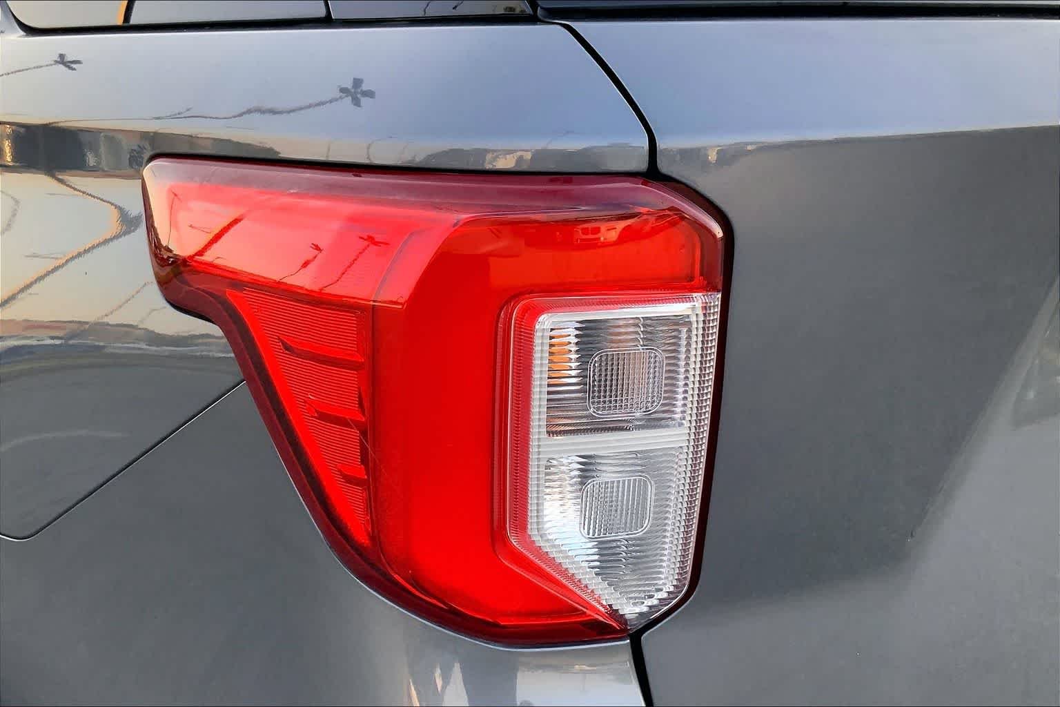 Used 2021 Carbonized Gray Metallic Ford XLT image 27
