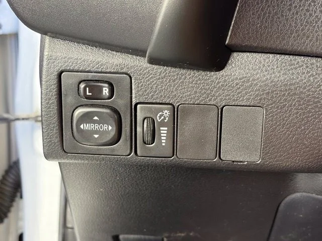 Used 2017 White Toyota SE image 24