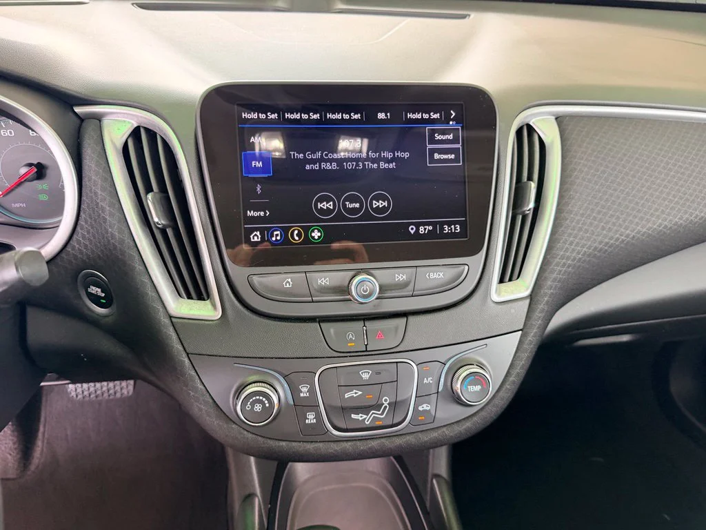 Used 2025 Gray Chevrolet LT image 22