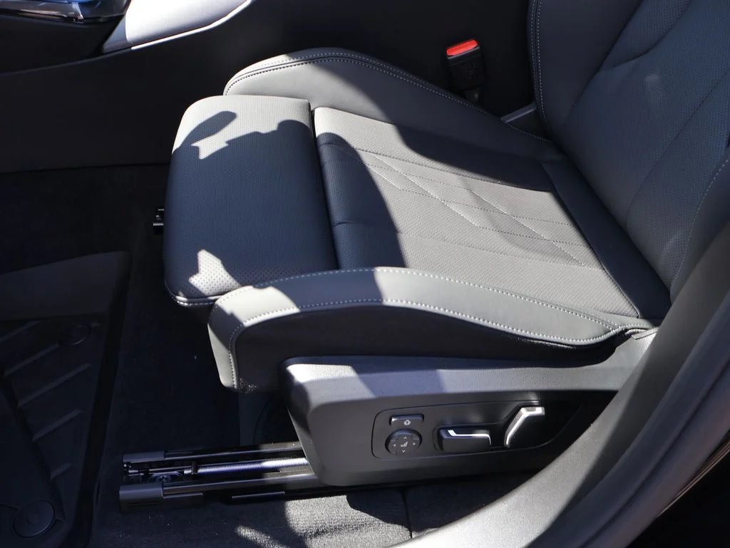 2025 BMW X3 30 - Photo 47