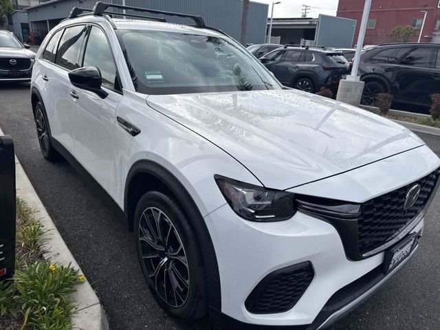 2025 Mazda CX-70 PHEV Premium Plus Package's photo