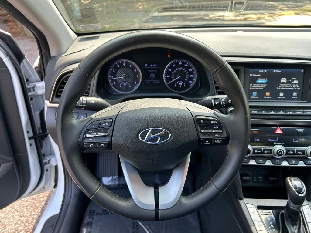 Used 2020 White Hyundai Value Edition image 21