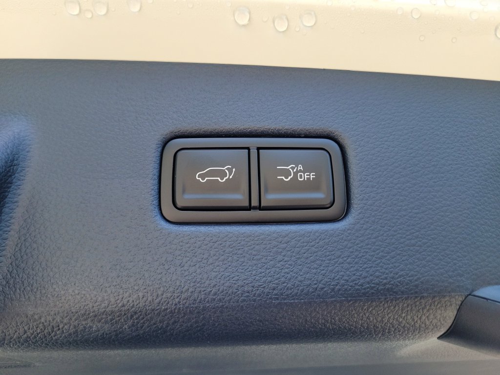New 2026 Snow White Pearl Kia SX Prestige image 15