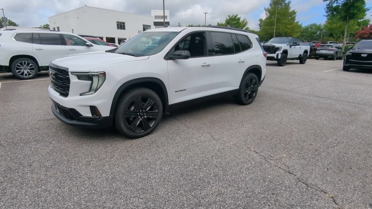 New 2026 Summit White GMC Elevation image 4