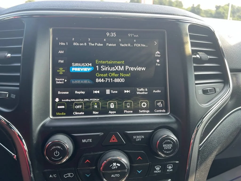Used 2018 Red Jeep Limited image 19