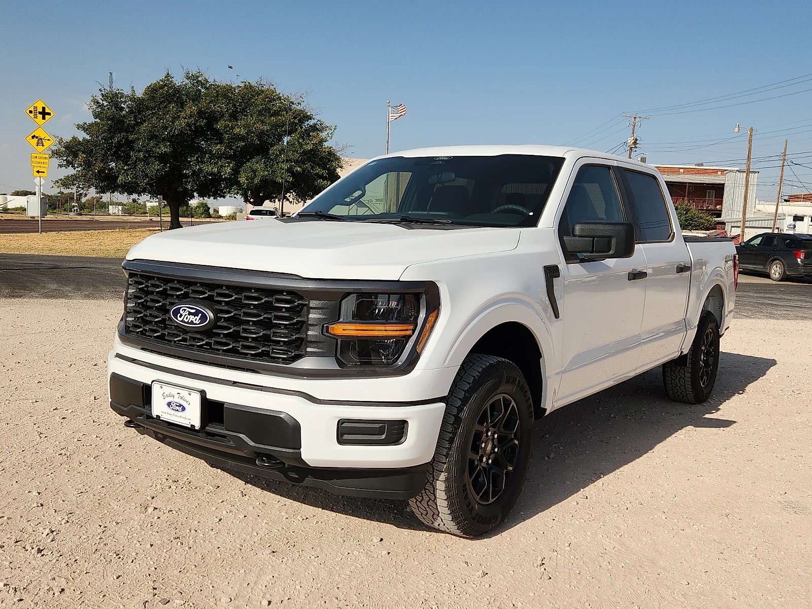 New 2026 Oxford White Ford STX image 3