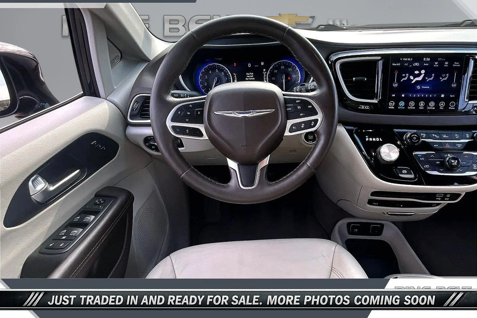 Used 2020 Brilliant Black Crystal Pearlcoat Chrysler Touring L Plus image 5