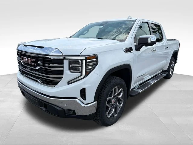2026 GMC Sierra 1500 SLT - Photo 3