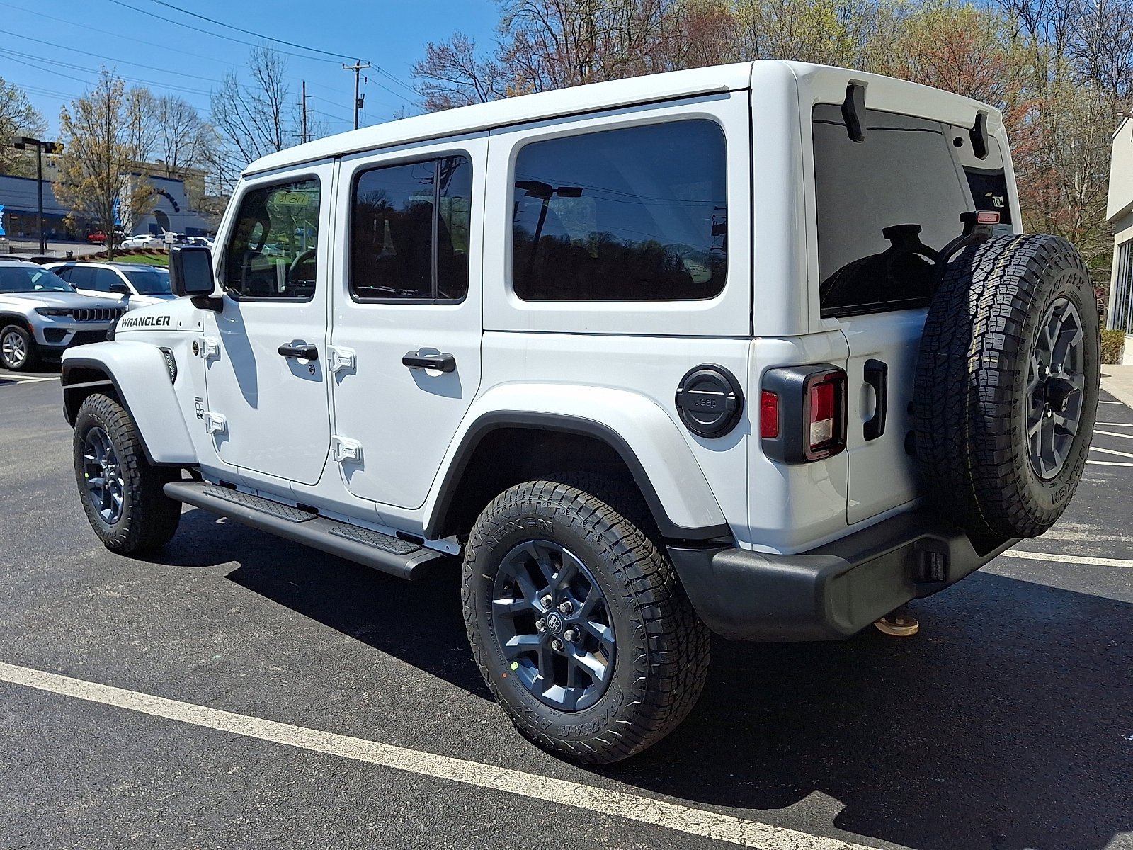 New 2026 Bright White Clear-Coat Exterior Paint Jeep 85th Anniversary image 4