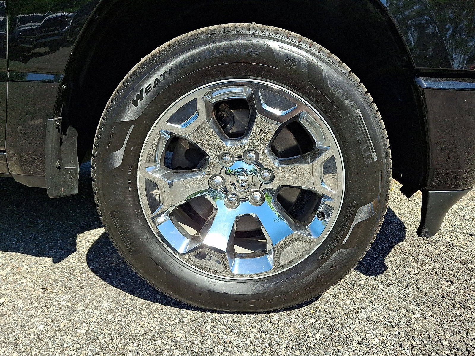 Certified Used 2023 Diamond Black Crystal Pearlcoat Ram Big Horn image 8