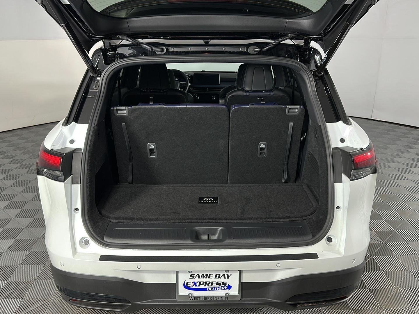2026 INFINITI QX60 Sport - Photo 14