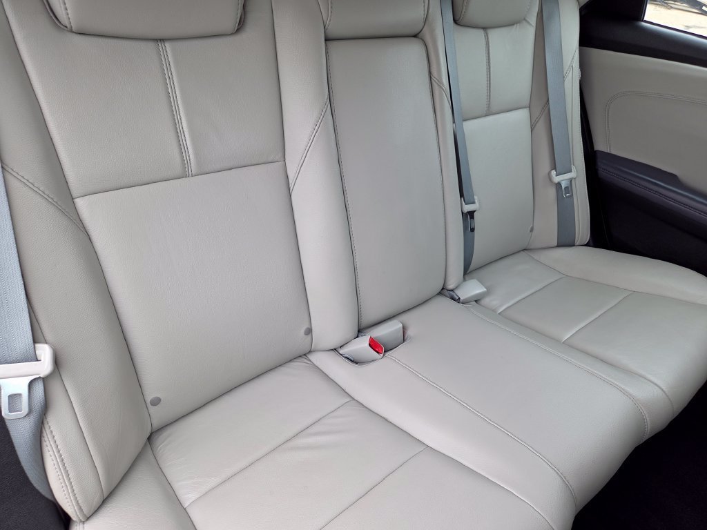 Used 2015 Cosmic Gray Mica Toyota XLE Premium image 28