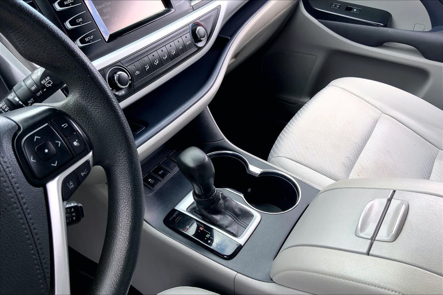 Used 2019 Midnight Black Metallic Toyota LE image 16