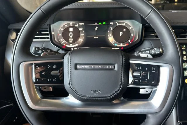 New 2026 Fuji White Land Rover SE image 22