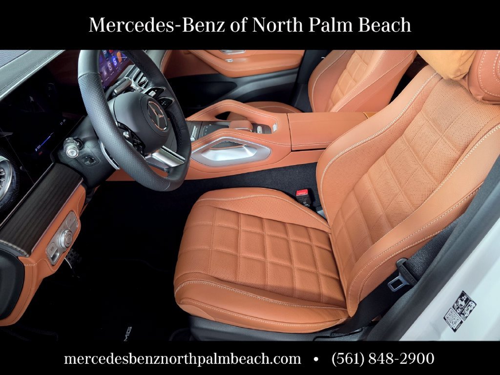 New 2027 MANUFAKTUR Moonlight White Metallic Mercedes-Benz GLS 450 image 7